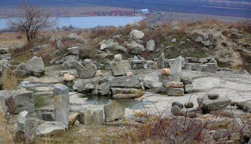 Парк мегалитов "Скифский стан"